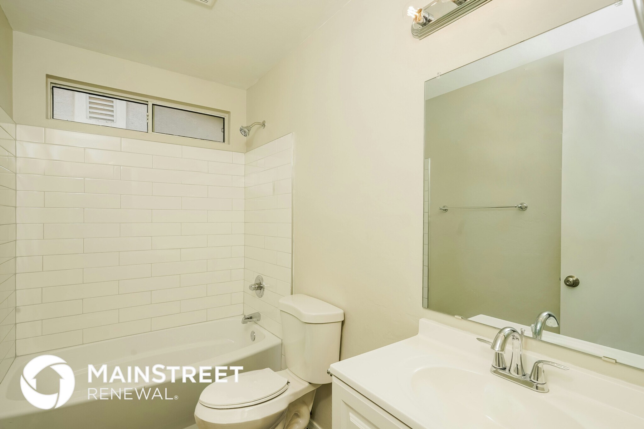 Building Photo - 11954 W Belmont Dr