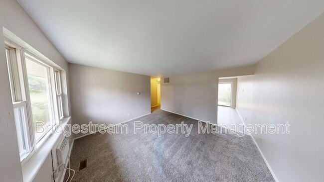Primary Photo - 5444 Misty Ln
