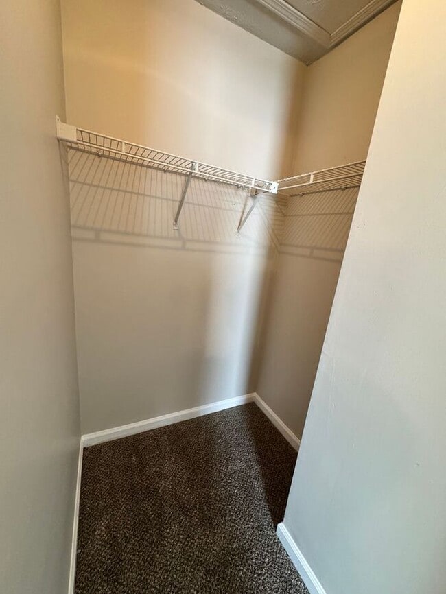 Building Photo - NOW READY!! 2 bedroom 2.5 bathroom in Snellville