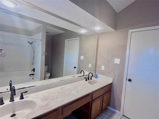 Building Photo - 18519 Sweetjasmine Ln