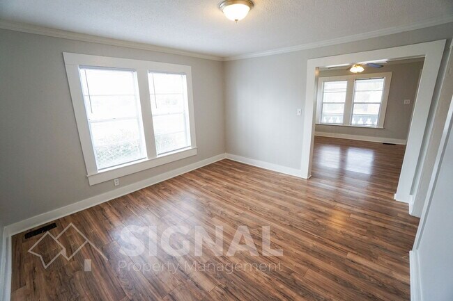 Building Photo - 217 1st Ave SE