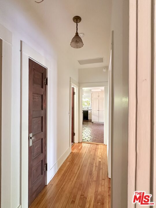 Building Photo - 2216 Meade Pl