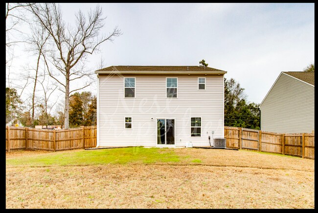Building Photo - 1508 Bradley Rd