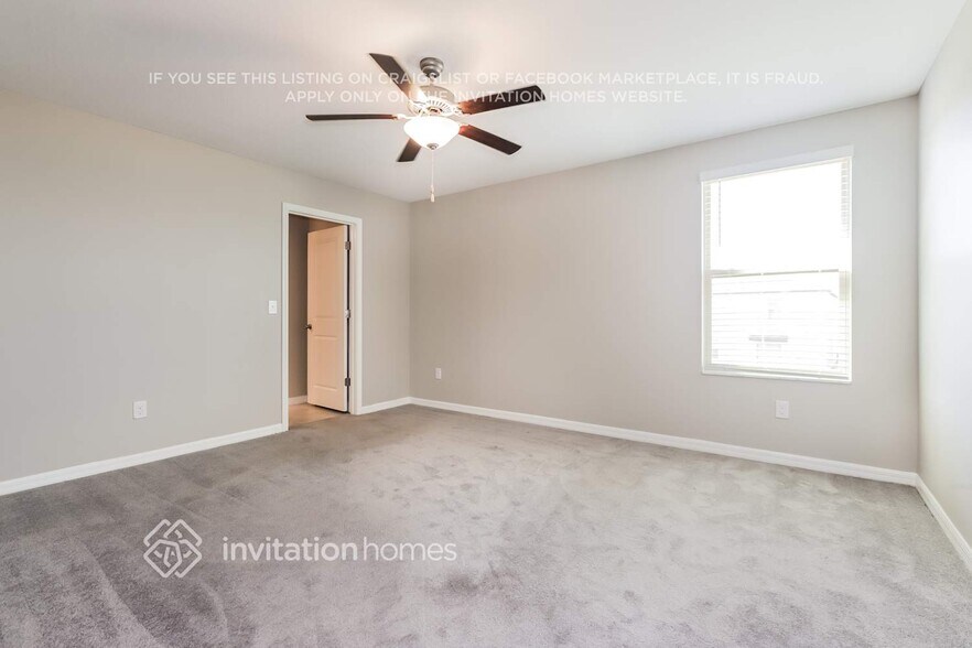 Building Photo - 15517 Miller Creek Dr