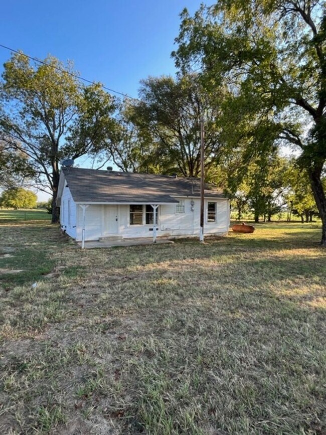 Building Photo - 3569 County Rd 312