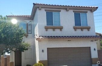 Building Photo - Southern Highlands