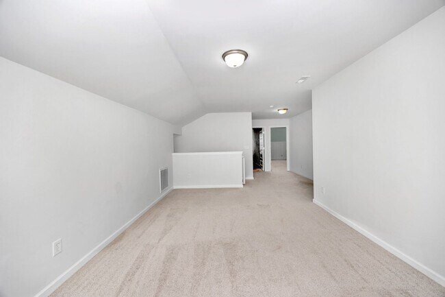 Building Photo - Beautiful 4-Bedroom Home with Office, Bonus Room, and Large Backyard