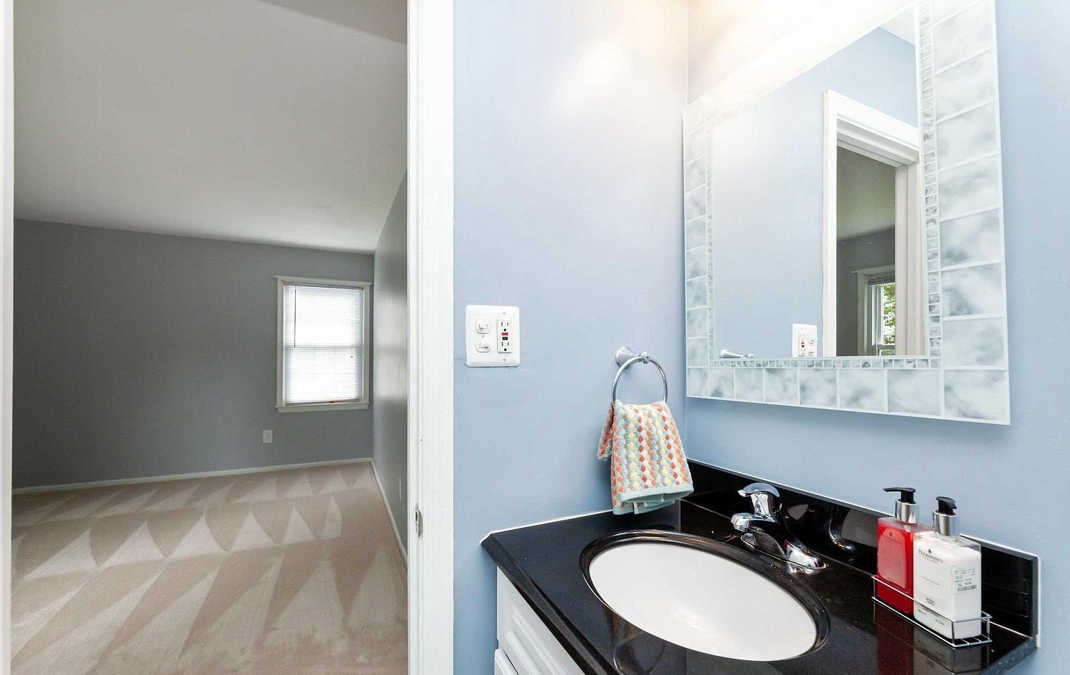 Building Photo - 5307 Greenough Pl