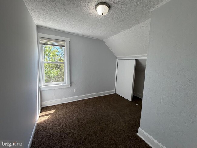 Building Photo - 705 W White Horse Pike