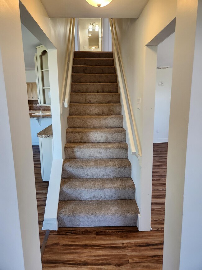 Building Photo - 53 Liberty Ln