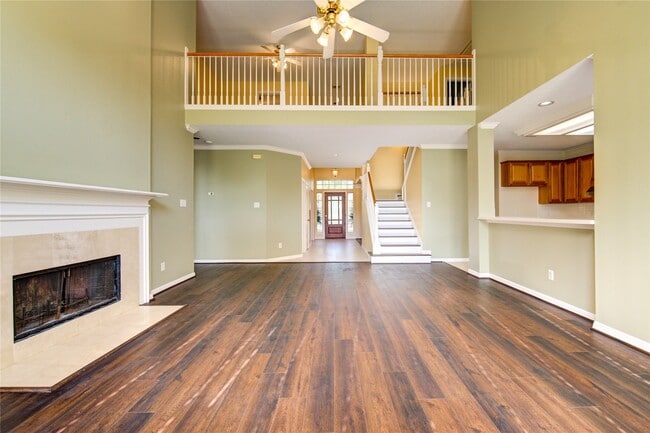 Building Photo - 1807 Garden Terrace Dr