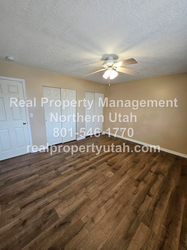 Building Photo - Stunning 4 Bedroom 3 Bath Syracuse Home