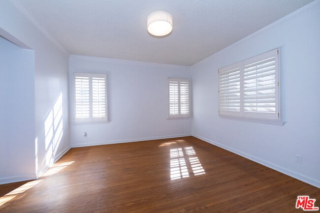 Building Photo - 3986 Hepburn Ave