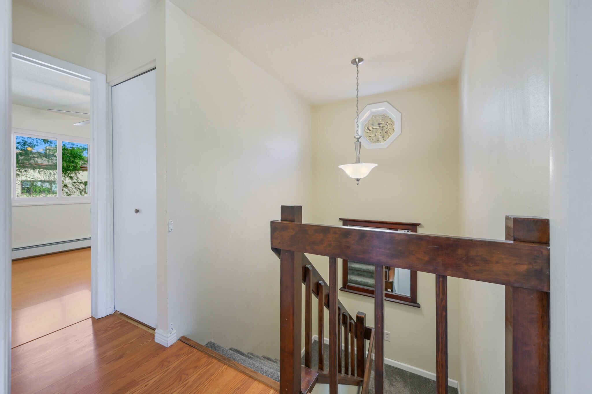 Building Photo - 122 Davis Cir