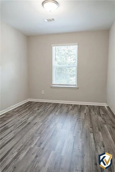 Bedroom 3 - 329 Ashigan St