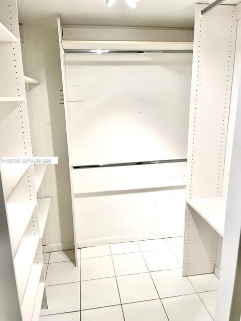 Building Photo - 4000 Towerside Terrace