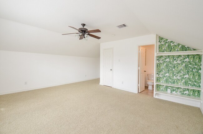 Building Photo - 9996 Boulder Bend Ln