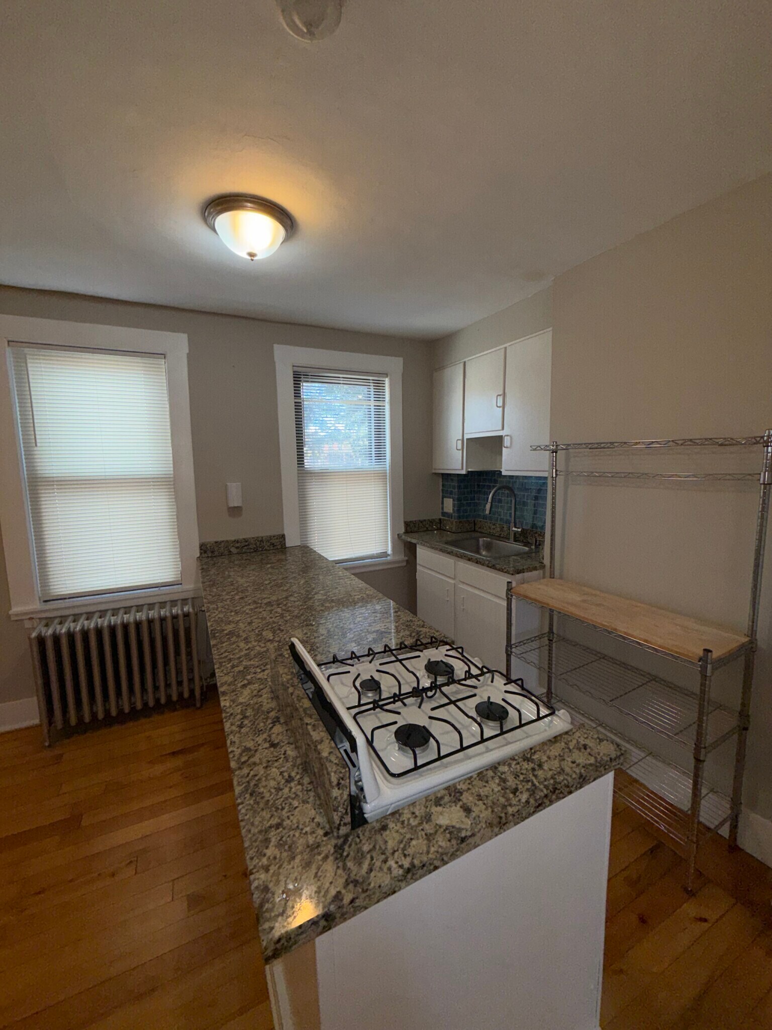 Building Photo - 39 Beacon St