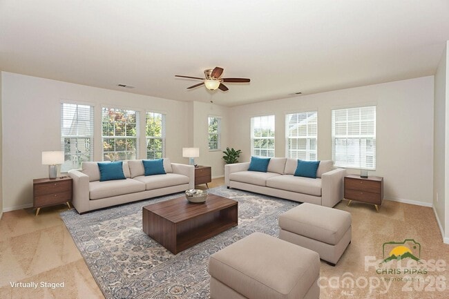 Building Photo - 8273 Viewpoint Lane