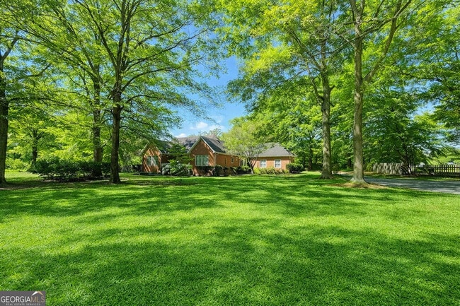 Building Photo - 120 Old Conyers Dr