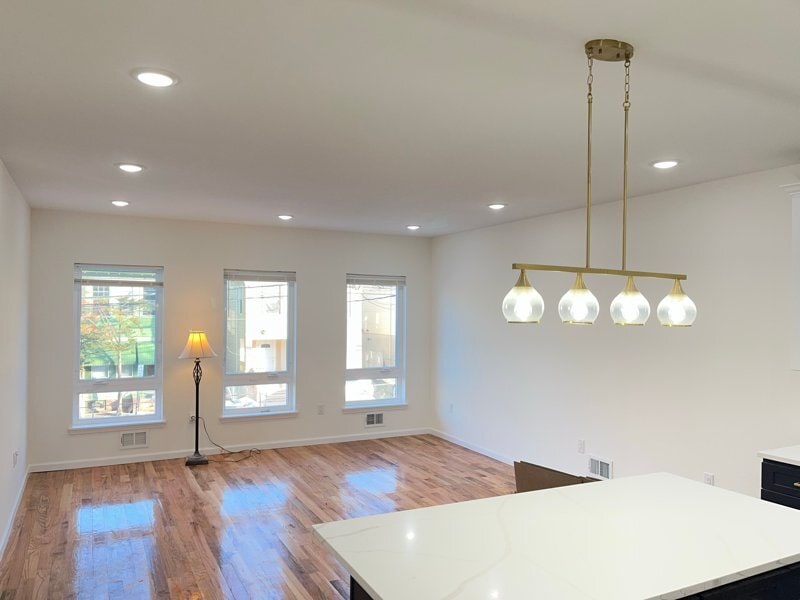 Building Photo - 121 Osborne Terrace