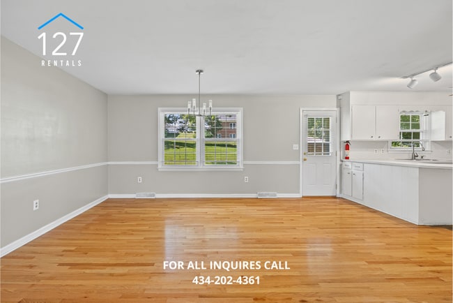 Building Photo - Spacious 4-Bedroom Home with Dual Kitchens...