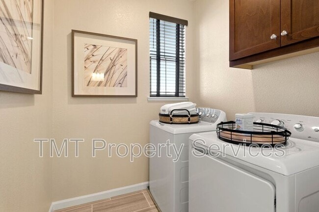 Building Photo - 4445 Rhone Walk