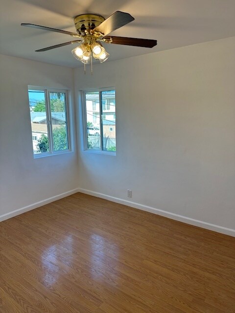 Building Photo - 435 W Acacia Ave