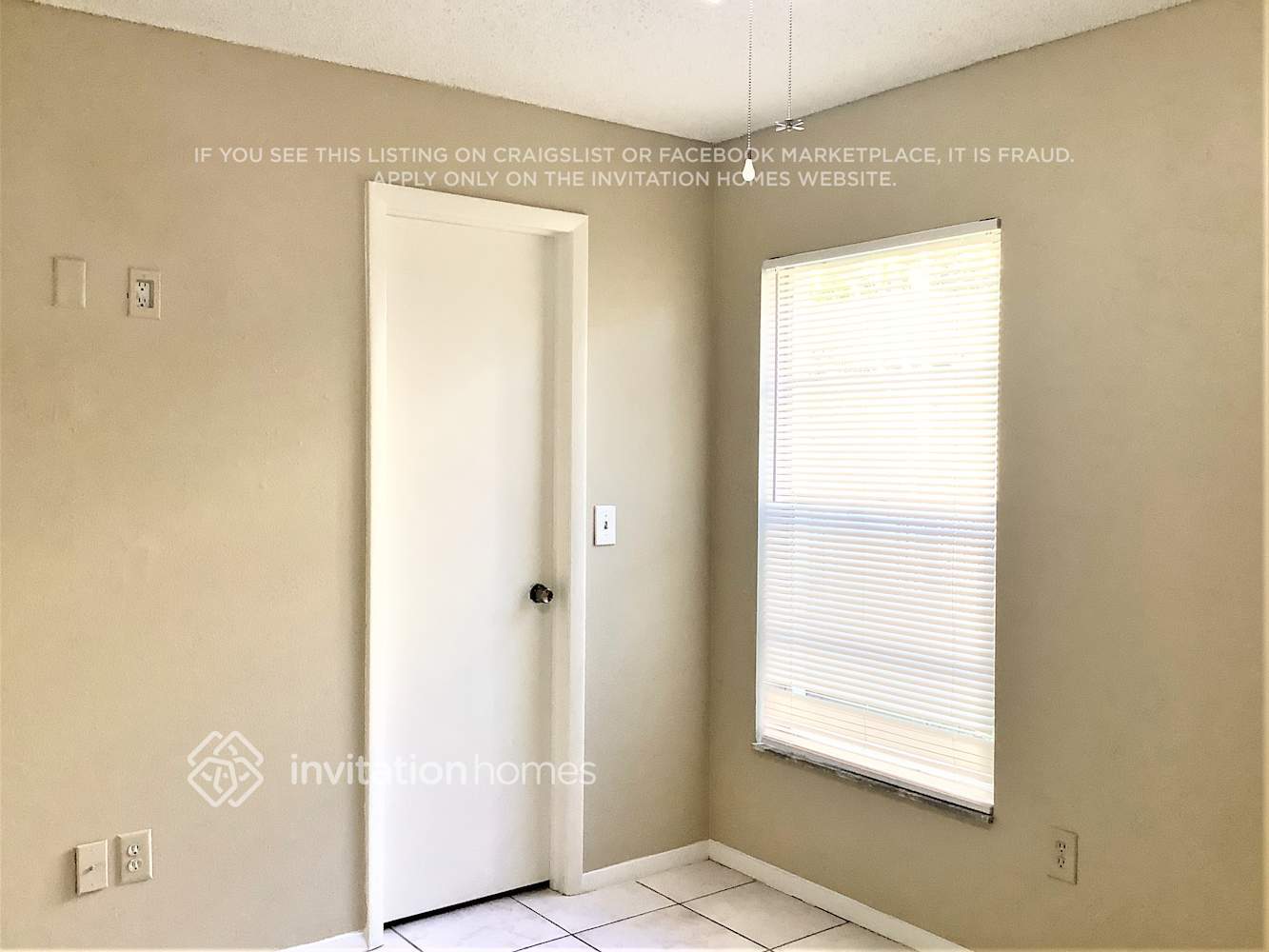 Building Photo - 1242 Tuxford Dr