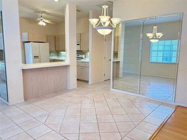 Building Photo - 2338 Tami Sola St