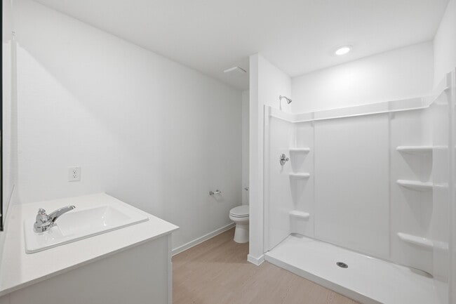 Building Photo - 3928 Pontchartrain Pkwy