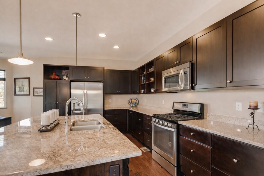 Building Photo - 14018 Pastel Ln