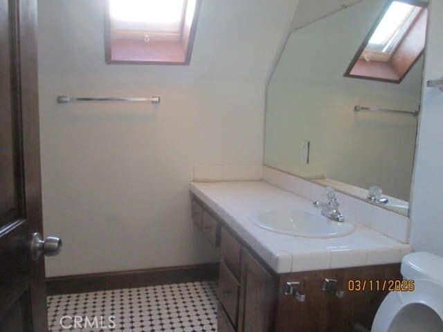 Building Photo - 3317 Highland Ave