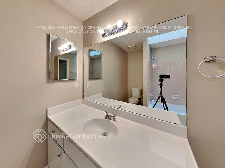Building Photo - 5068 Seabrook Pl