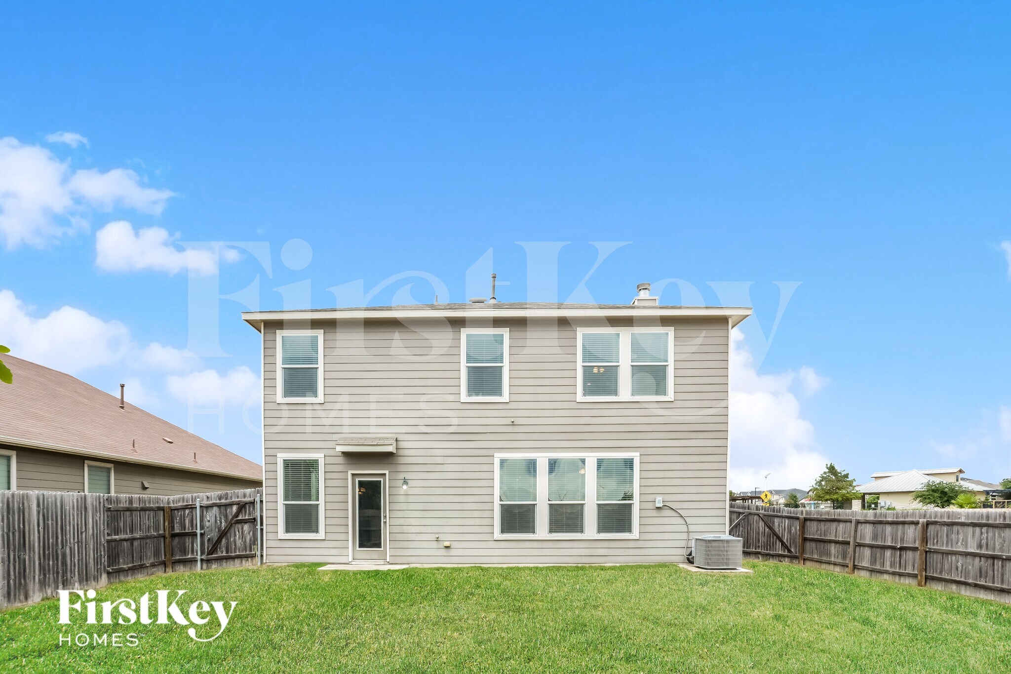 Building Photo - 15302 Cascade Point