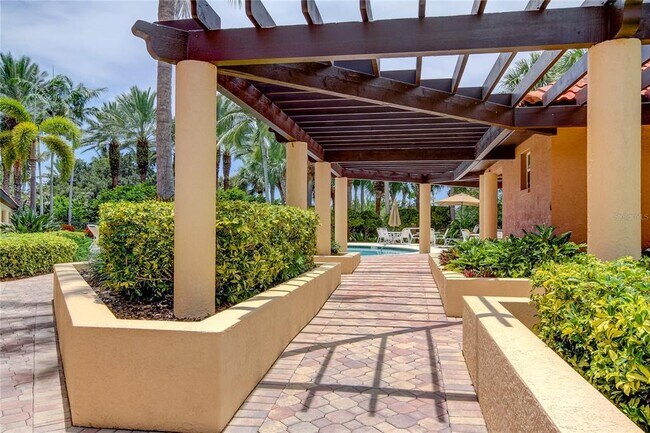 Building Photo - 1575 Pinellas Bayway S