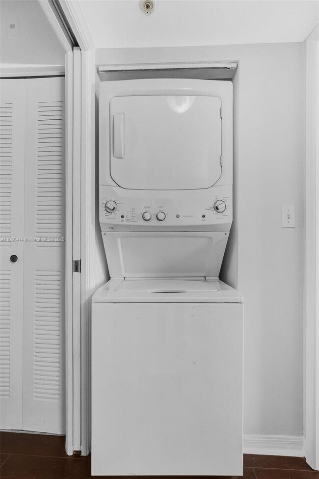 Building Photo - 4320 NW 107th Ave