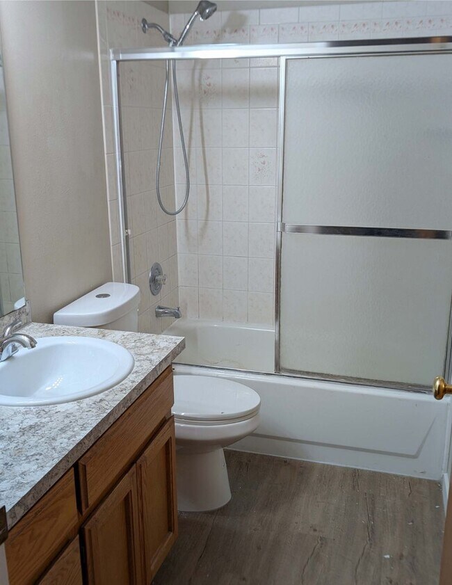 Building Photo - Stowe-8512