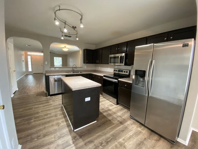 Building Photo - FALL INTO A NEW HOME WITH OUR MOVE-IN SPECIALS!