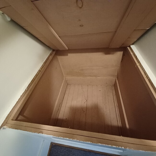 Closet Storage - 510 Main St