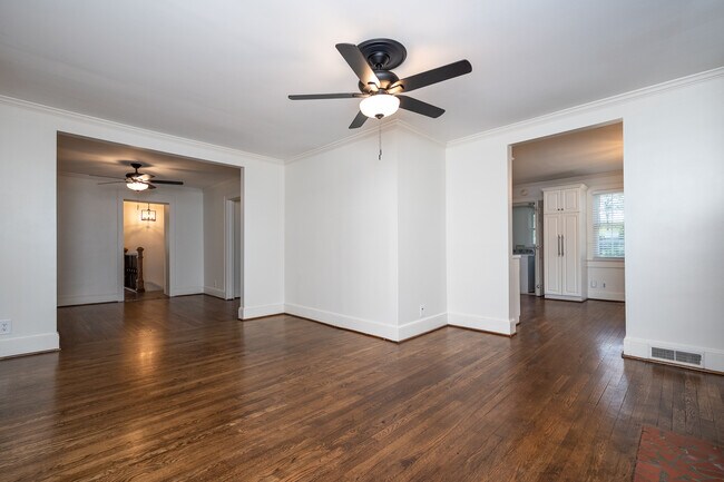 Building Photo - 114 Newman St