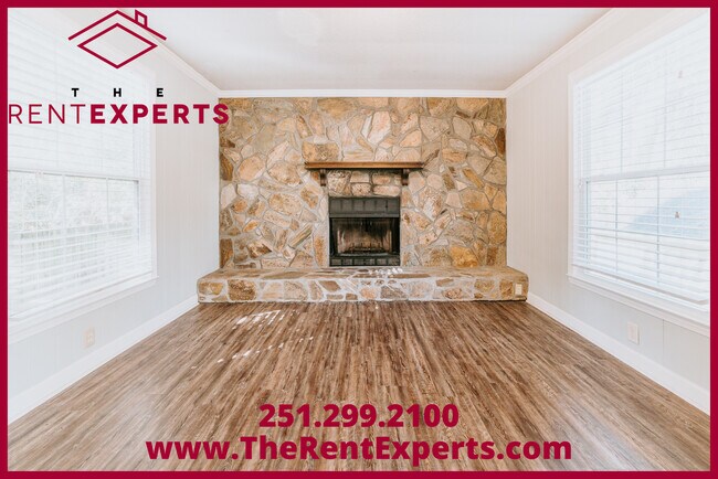 Building Photo - 254 Pinehill Dr