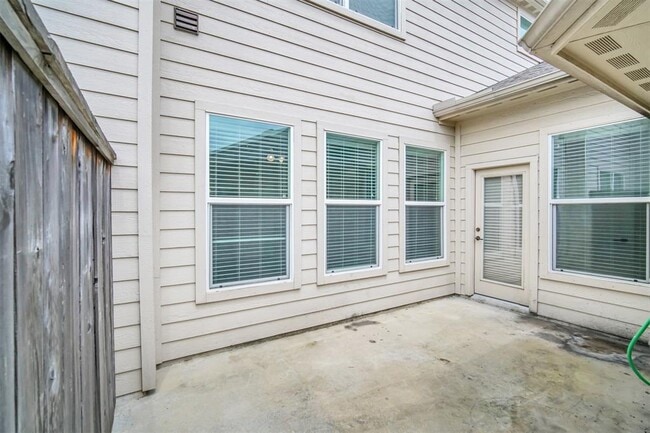Building Photo - 9147 Solvista Pass Ln