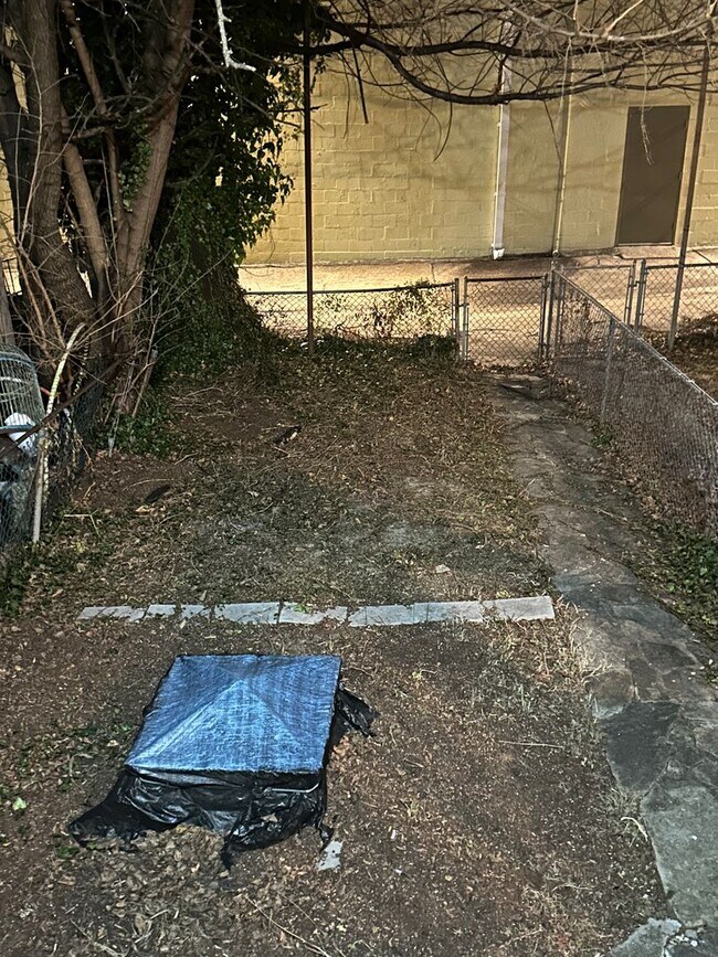 Building Photo - Newly Renovated, Spacious Home! W/D! Partially Finished Basement! Central Air! Available Now!