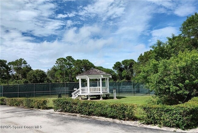 Building Photo - 106 Prestwick Cir