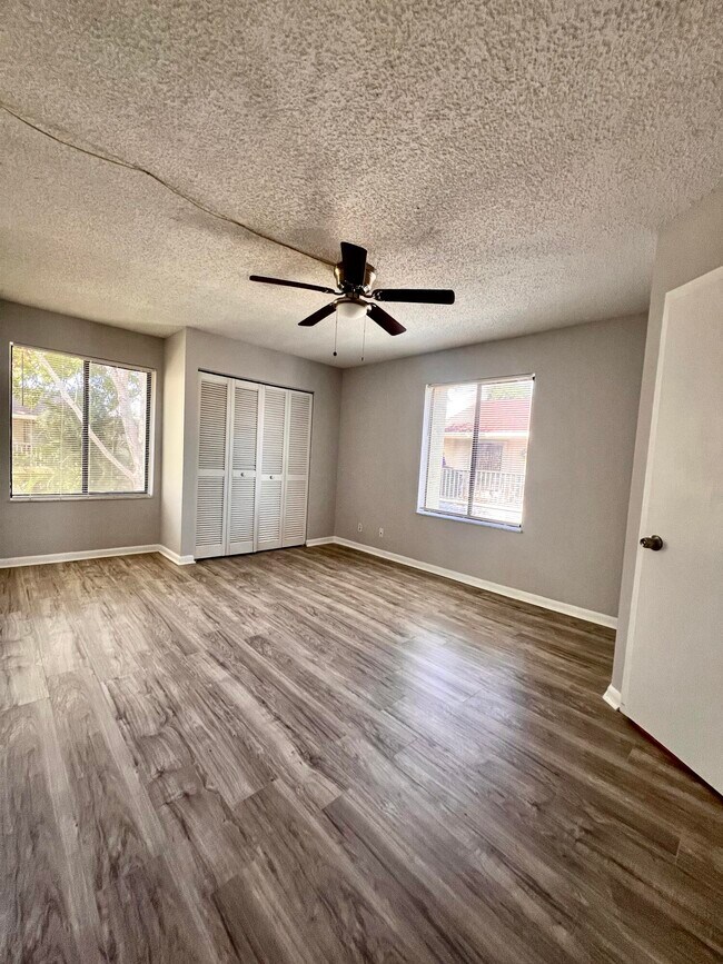 Building Photo - 150 Pineview Rd