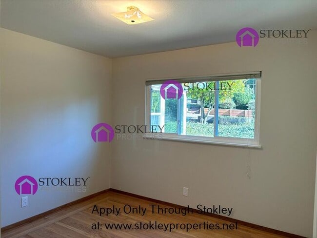 Building Photo - 1130 Laurel Dr