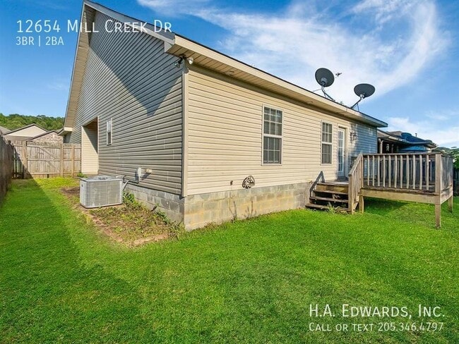 Building Photo - 12654 Mill Creek Dr