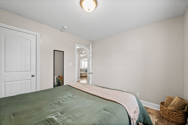 Building Photo - 129 Ambridge St