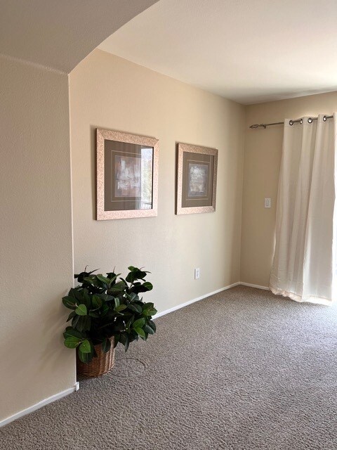 Building Photo - 6281 Whispering Creek St